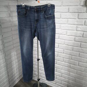 Aeropostale Men's Skinny Fit Size 32/32 Medium Wash Blue Jeans